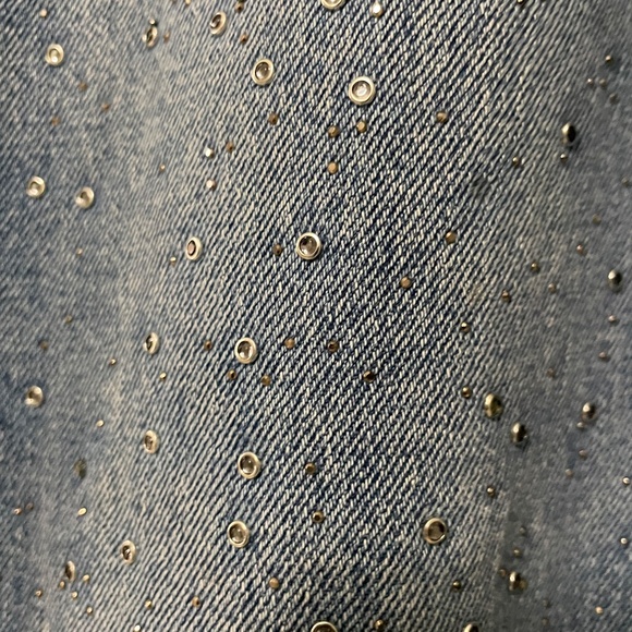 Size 6 Zara studded jeans - Picture 4 of 4